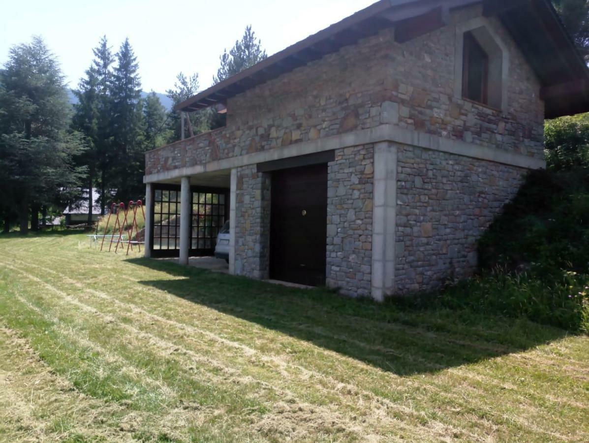 Can Serraima, Casa Rural A Prop De La Cerdanya Neva Zewnętrze zdjęcie